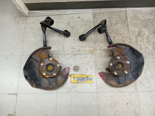 Toyota - Modified! Genuine front hub knuckle for JZX100 +