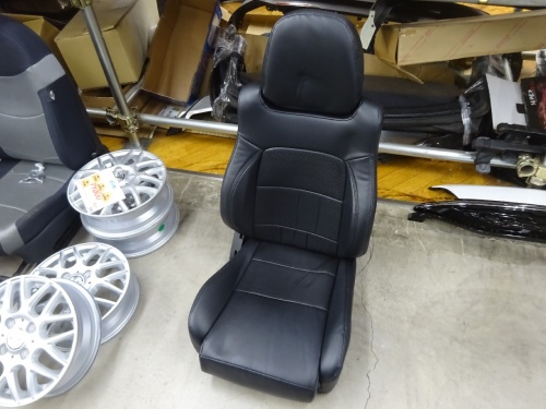 Suzuki - Cappuccino genuine seat right side