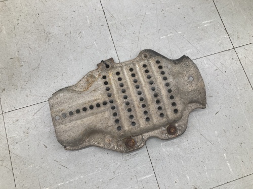 Toyota - Used! AE86 genuine catalyst heat shield