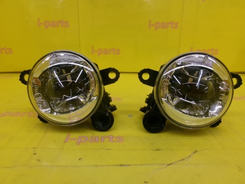 Honda - Good condition N-BOX Custom genuine fog lamps left and right