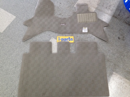 Suzuki - Every Wagon (DA17W) genuine floor mats (set of 2)