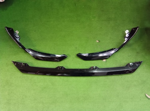 TRD - TRD front spoiler for LS500 (early model)