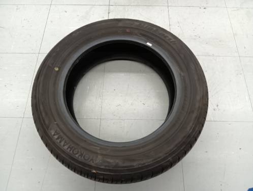 Yokohama - Used tire (175/65R15) 5.5mm, 1 piece only