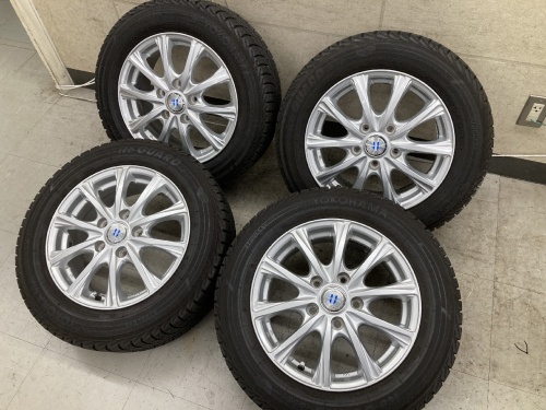 WEDS - NEXTA/15-inch studless tires (set of 4)