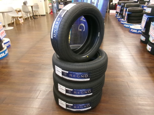 Bridgestone - 4 unused tires GR-X2 (185/55R16)