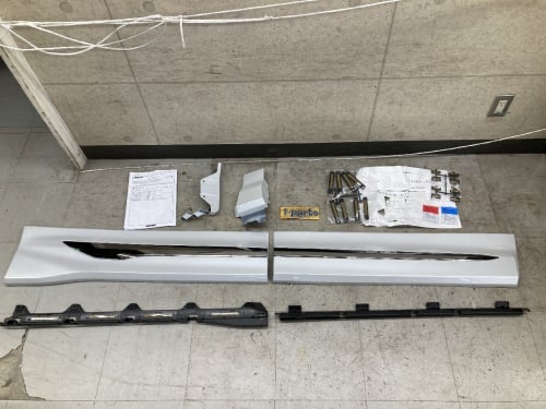 Modellista - Unused! Right side side skirt for 40 series Vellfire