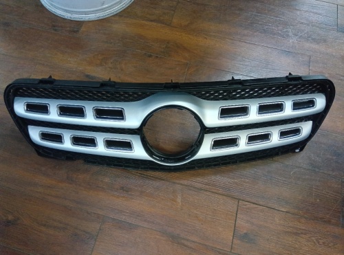 Mercedes Benz - Mercedes-Benz GLA-Class genuine grille