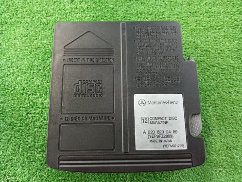 Mercedes Benz - Mercedes-Benz Genuine CD Changer Magazine