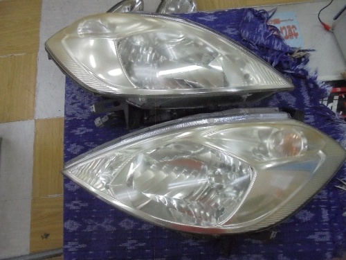 Nissan - Presage (U31) genuine HID headlights (left and right)