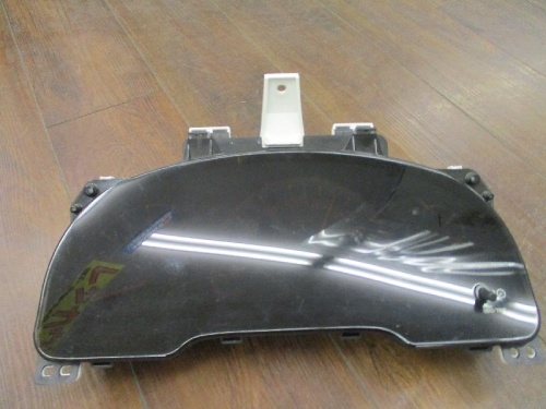 Toyota - Ipsum (20 series) genuine meter assembly