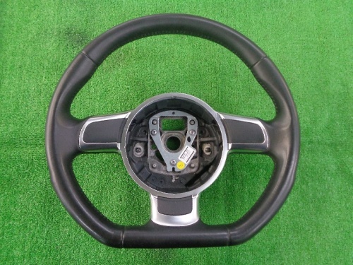 Audi - Audi TT (8J) genuine steering wheel
