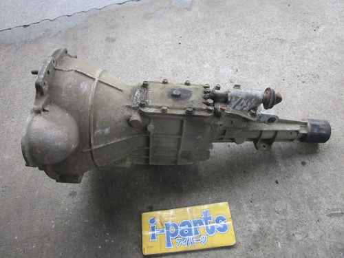 ISUZU - Junk! Isuzu genuine transmission