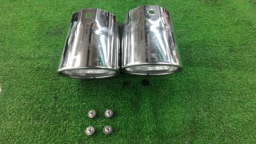 Subaru - Forester (SK) genuine muffler cutter x 2