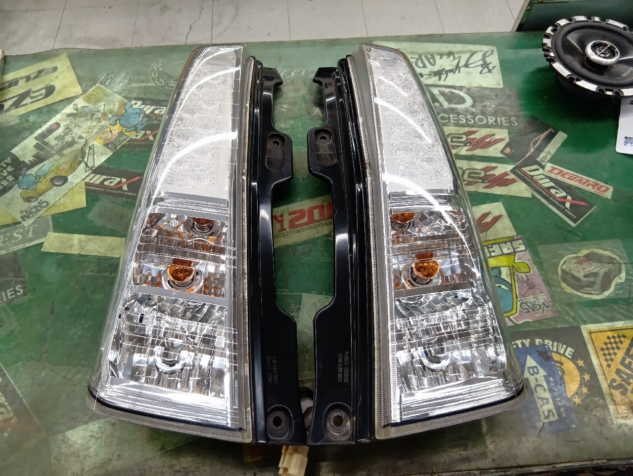 3.WAGON R MC EURO-TAIL LAMP TYPE3(前期) Suzuki - Wagon R Stingray (MH34S) genuine taillights (left and