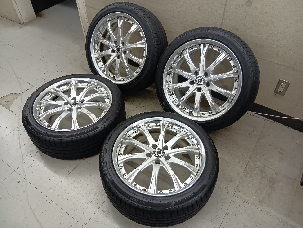 Work Wheels - Schwert SC4/HK 19-inch set of 4 - Nengun Performance