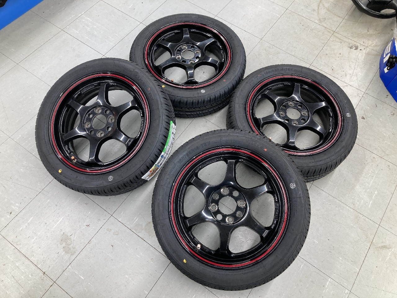 5ZIGEN キャノンボール 4本セット 15×5J 黒赤 5zigen - 5GIGEN Cannonball/GL 15-inch 4-piece set - Nengun Performance