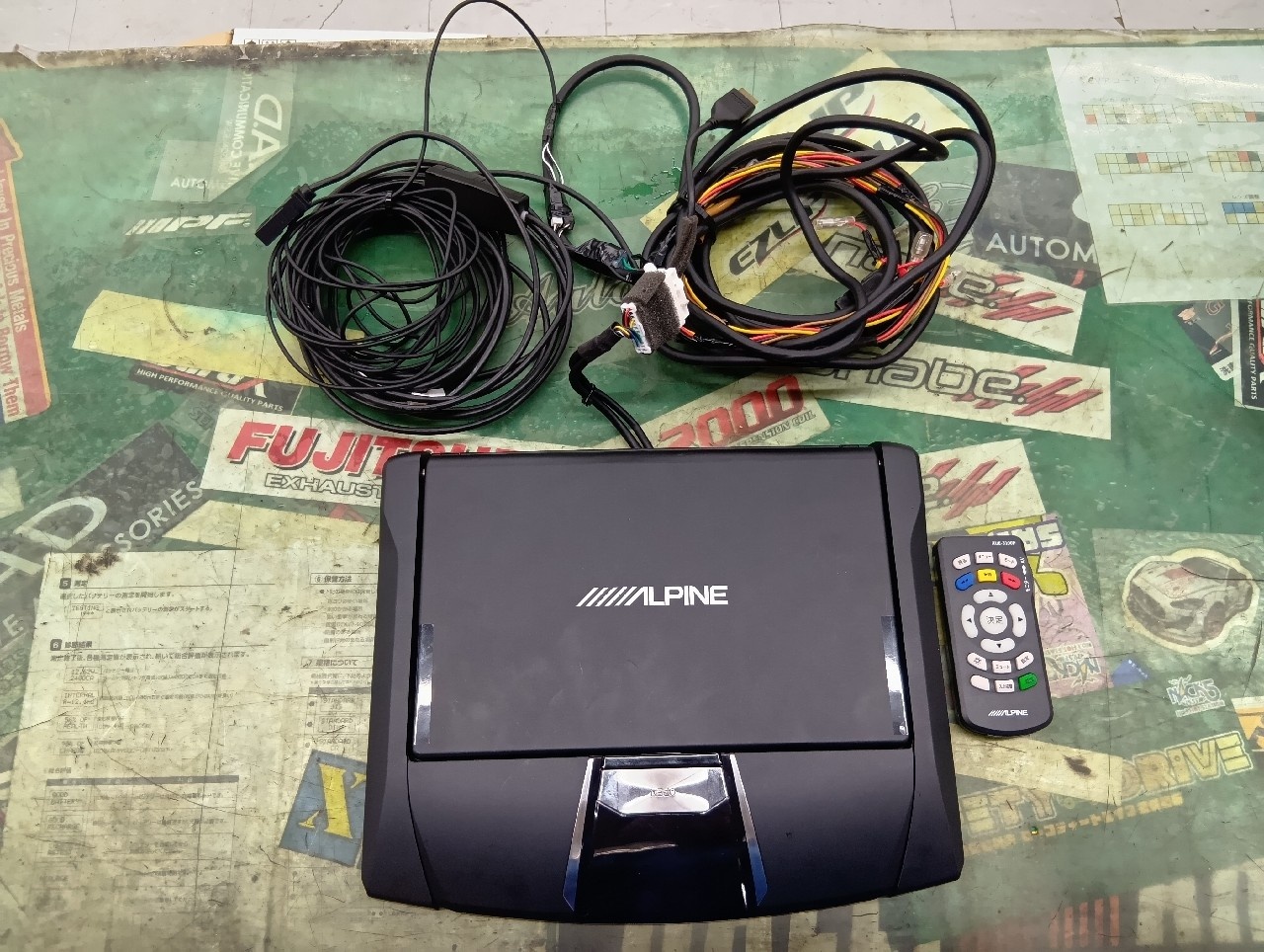 Alpine - Used! Flip-down monitor (RSH10XS) - Nengun Performance