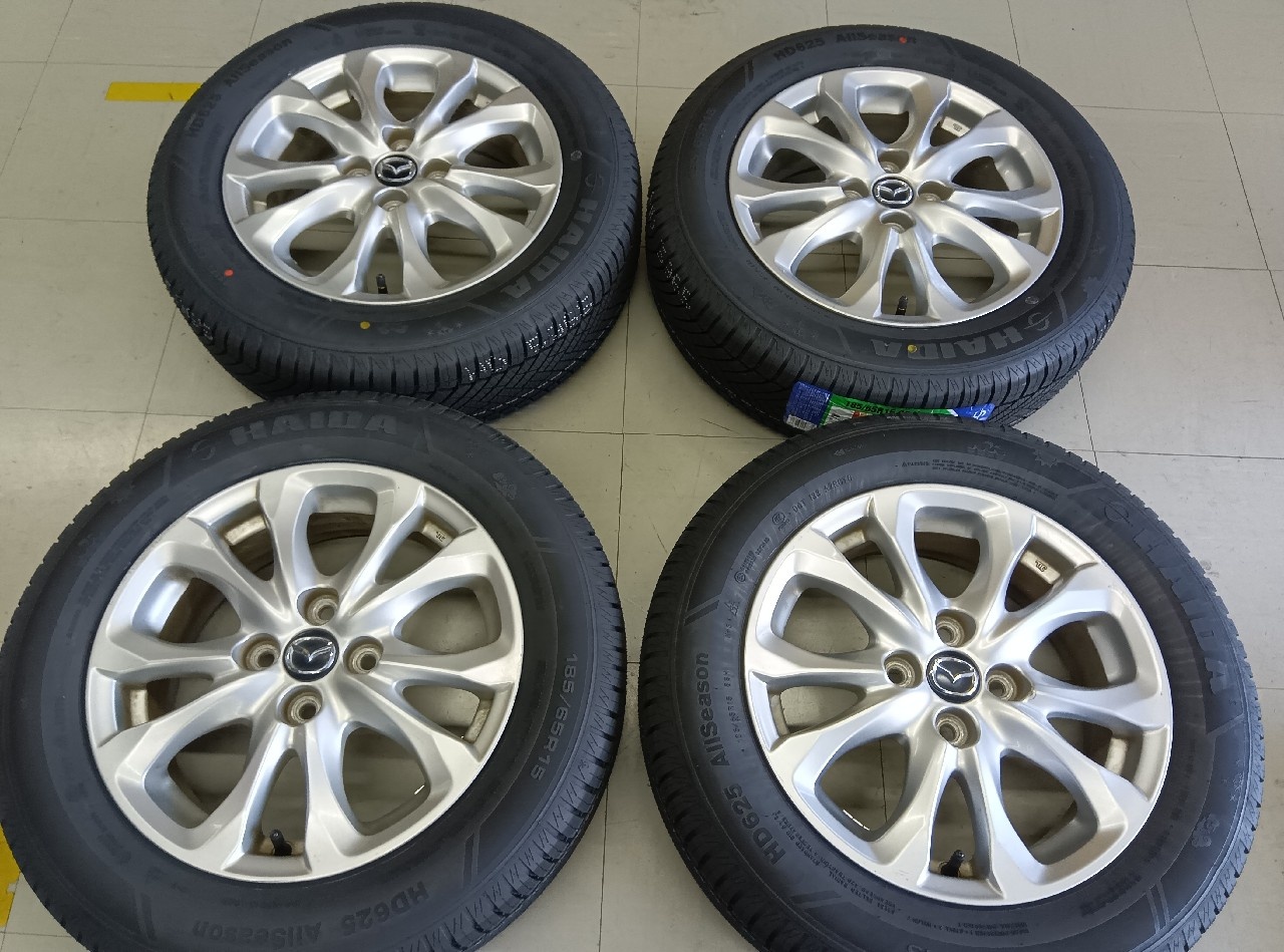 タイヤ・ホイール AMADEUS 2/4 Mazda - Genuine Mazda Demio/New All-Season 15-inch Wheels (Set of