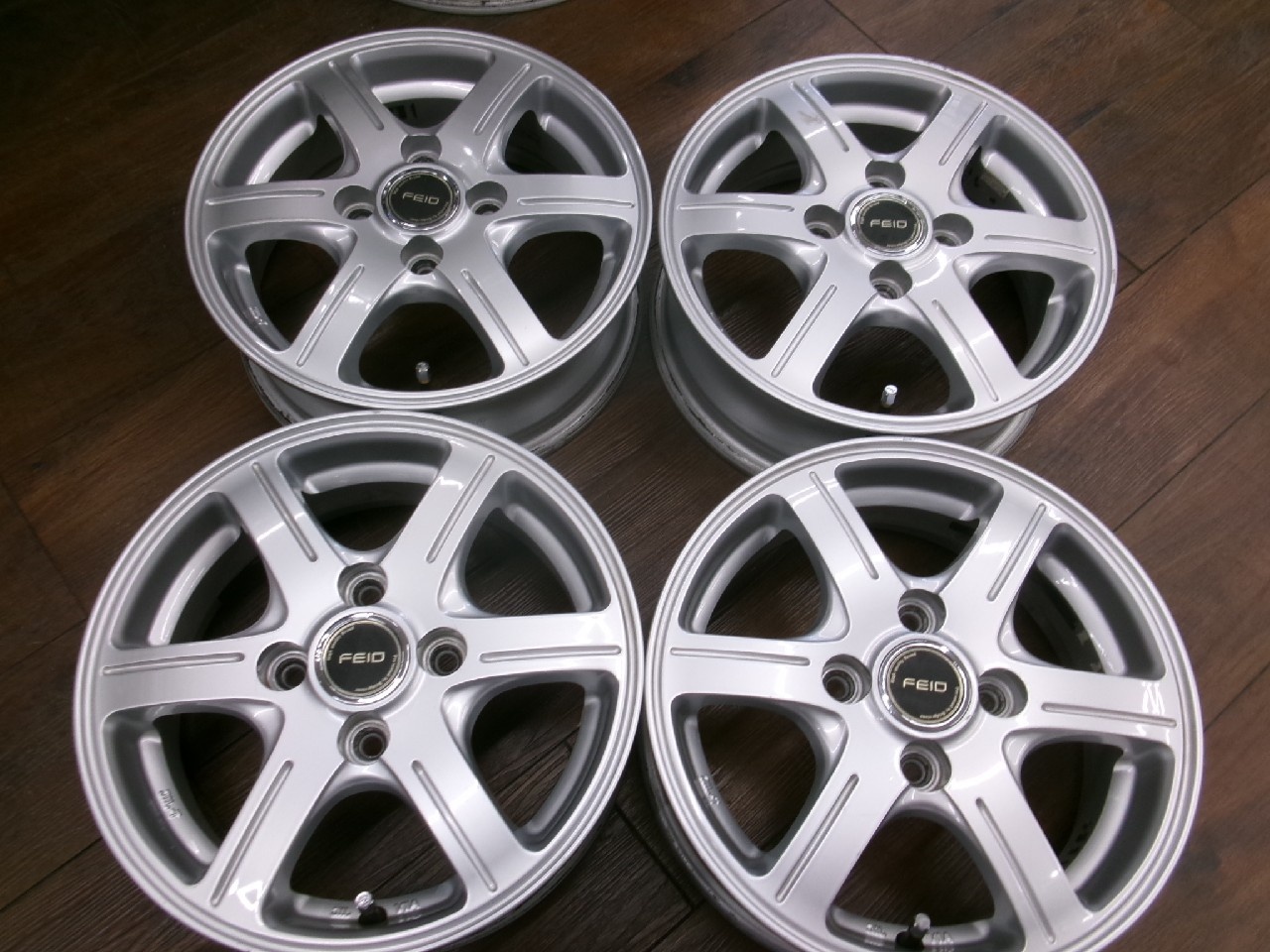 nengun-1055250-00-bridgestone-