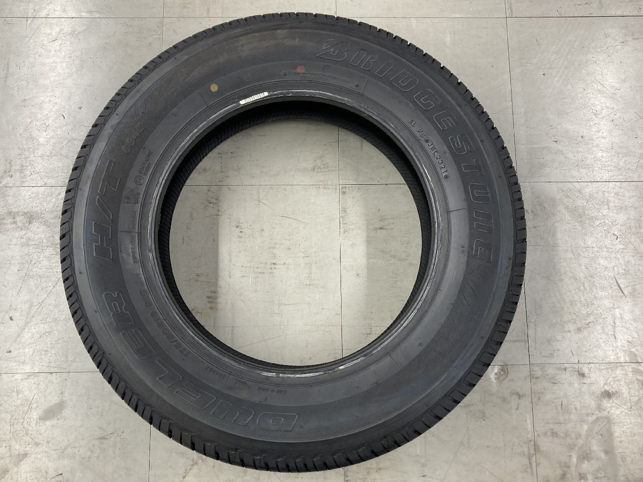 Bridgestone - Used tire (175/80R16), 7.5mm tread depth, 1 tire